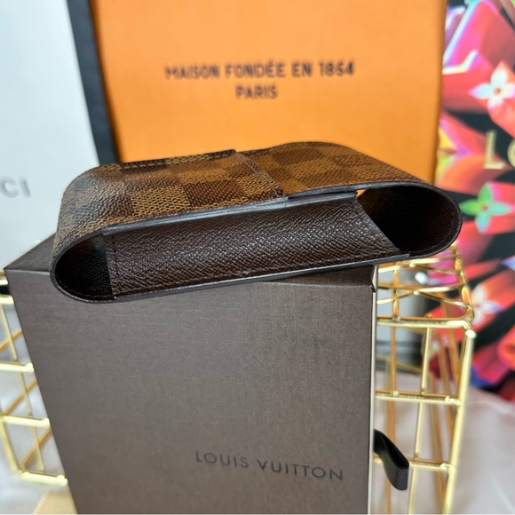 Louis Vuitton Damier Ebene mini pouch *Brand New* - Picture 4 of 12